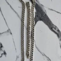 دستبند و گردنبند