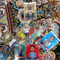 مجسمه و بر چسب رویال کیمدی