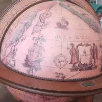 میز بار طرح کره زمین