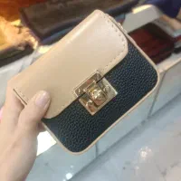 مینی کیف|کیف، کفش، کمربند|کاشان, سرپله جدید|دیوار