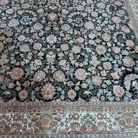 قالی ۹ متری در حد نو سالم