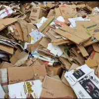 خرید فروش کارتن و لاک پت ضایعات آهن