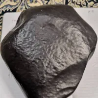 سنگ قیمتی خاص شهاب یا درمان. انرژی دار