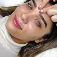 پکیج پاکسازی و جوانسازی پوست ویژه بانوان جلفا