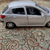 ماشین اسباب بازی فلزی کلکسیونی|کلکسیون و سرگرمی|یزد, |دیوار