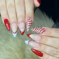 کاشت و ترمیم ناخن و مژه تخصصی|خدمات آرایشگری و زیبایی|تهران, سبلان (لشگر)|دیوار