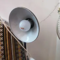 چراغ ناخن کاری ومطالعه