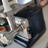زودپز و چرخ گوشت
