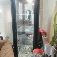 گنجه . و میز تلویزیون