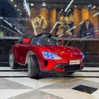 ماشین شارژی پورشه رنگ جذاب متالیک