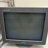 مانیتور سامسونگ صفحه تخت کاملا سالم