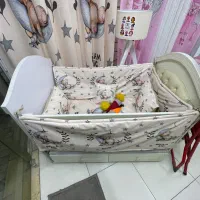 تخت نوزادی