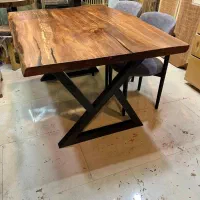 شاگرد برای کار با چوب روستیک و نراد