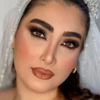 ارائه خدمات میکاپ عروس و آموزش تخصصی میکاپ