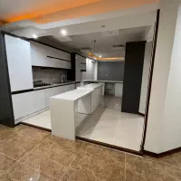 ۲۰۰متر/ شفا/خوش نقشه/و نورگیرعالی