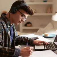 نیازمند معلم زبان شخصی ۲۴ ساعته