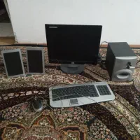 مانیتور و کیبورد