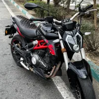 بنلی ۳۰۰ مدل ۱۴۰۱