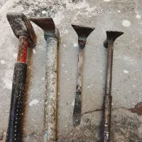 لوازم بنایی و آچار و ...