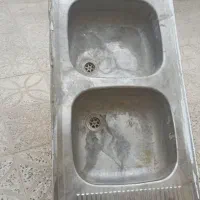 سینک دو قلو به همراه شیرآب