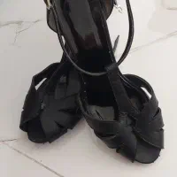 کفش سایز39.سالم بدون پارگی