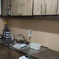 ۸۵متربرخیابان طبقه دوم اهری ارم پیک گلستان یکم