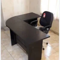 میز و صندلی