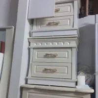 تخت و صندلی بچه|اسباب و اثاث بچه|مشهد, دانشجو|دیوار