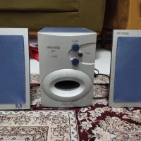 اسپیکر لب تاب چوبی ومیکرو لب خیلی قوی