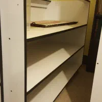 دکور و کابینت و صندلی مغازه