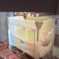 تخت نوزاد