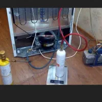 تعمیرات یخچال فریزر درمحل. شارژ گاز. وموتور یخچال|خدمات پیشه و مهارت|مشهد, طبرسی شمالی|دیوار