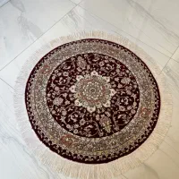 قالیچه گرد با قطر یک متر قرمز ترند|فرش|تهران, المهدی|دیوار