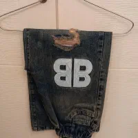 شلوار جین پسرانه|لباس|اندیشه, اندیشه فاز ۱|دیوار