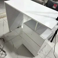 میزکامپیوتروناخن کاری