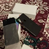 نوت 8باطری عالی شارژراصل کارتون و انتقال مالکیت