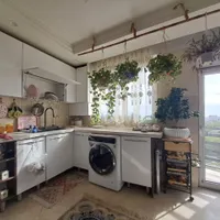 ۸۵ متر ۲ خواب تراورتن * رو به آفتاب *