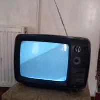 تلوزیون نوستالژی دکوری کاملا سالم