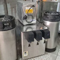 نوشابه ساز آوازه در حد آکبند