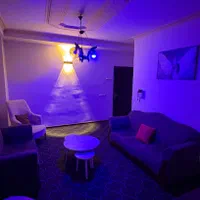 اجاره کوتاه مدت سوییت آپارتمان مبله، پارکینگ|اجارهٔ کوتاهمدت آپارتمان و سوئیت|اندیشه, شهرک المهدی|دیوار