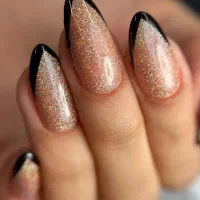 خدمات آموزش و ترمیم و کاشت ناخن|خدمات آرایشگری و زیبایی|شاهینشهر, عطار|دیوار