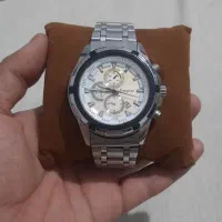 ساعت  حلقه و گردنبد