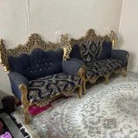 مبلمان ۷ نفره به همراه میز ناهار خوری ۴ نفره کامل