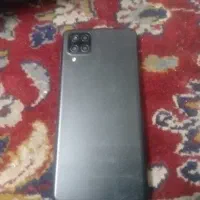 گوشیm12