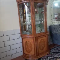 ویترین ۲ طبقه با چوب گردو