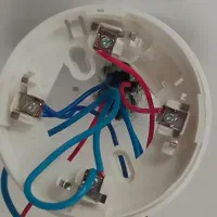 برق کاری،سیم کشی،لاین نوری،هالوژن،اعلان حریق|خدمات پیشه و مهارت|زنجان, |دیوار