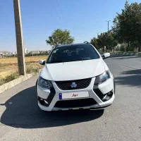 کوییک R بدون رنگ