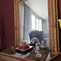 آیینه و‌کنسول