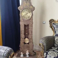 ساعت ایستاده چوبی