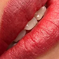مدل رایگان برای تینت لب و نانو بروز
